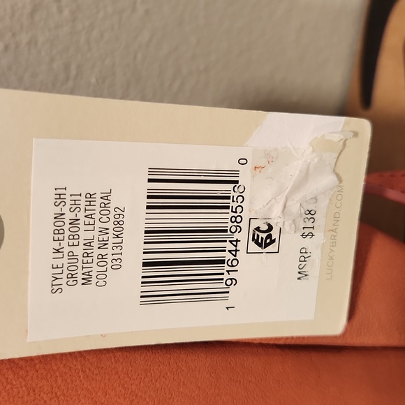 Lucky brand small cross body - Picture 4 of 4